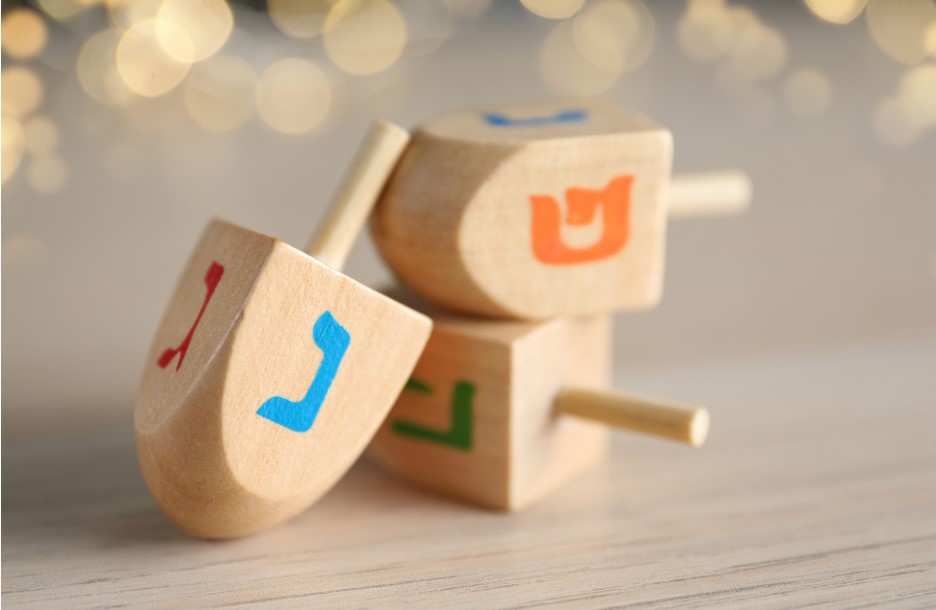 מה עושים בחנוכה