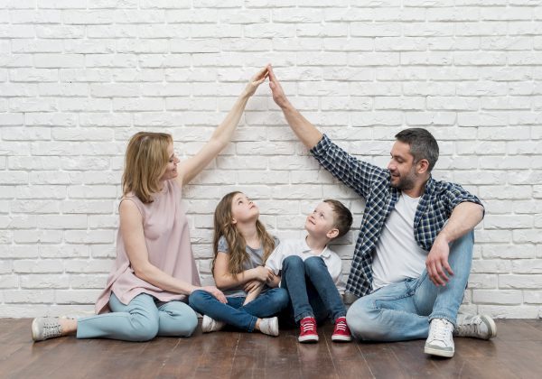 זמן איכות משפחתי: היתרונות של שמירת שבת יחד עם הילדים